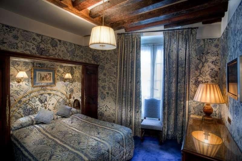 Hotel Fougere Paris Room photo